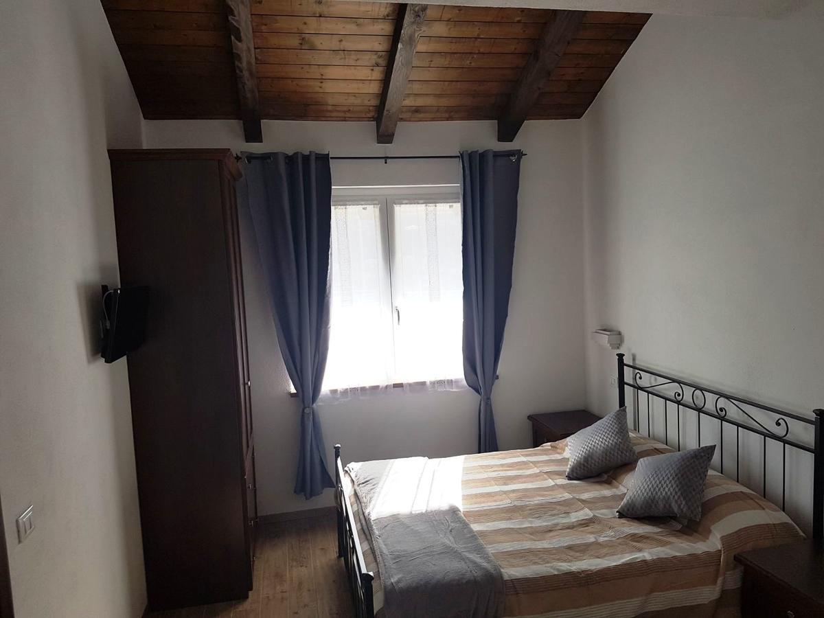 Il Girasole Hotel Сен Венсан Екстериор снимка