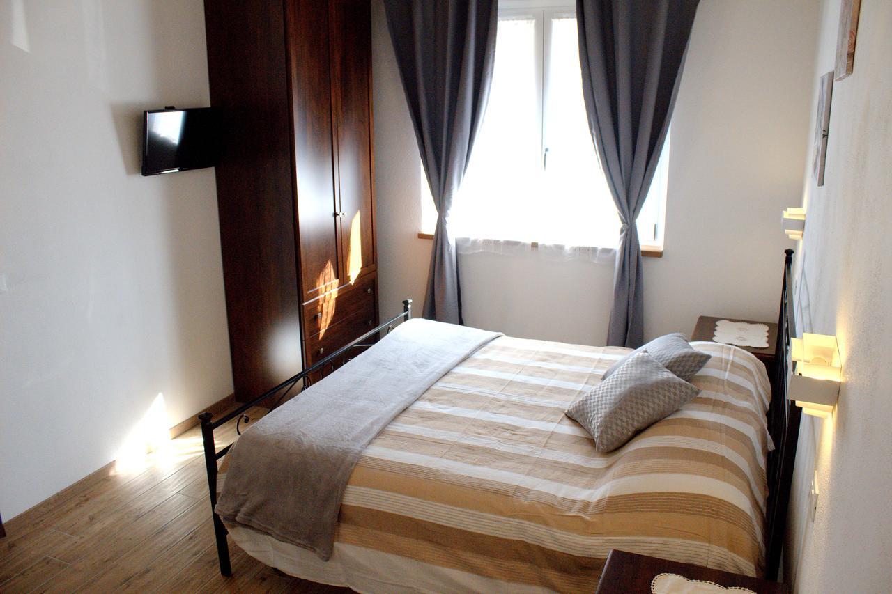 Il Girasole Hotel Сен Венсан Екстериор снимка