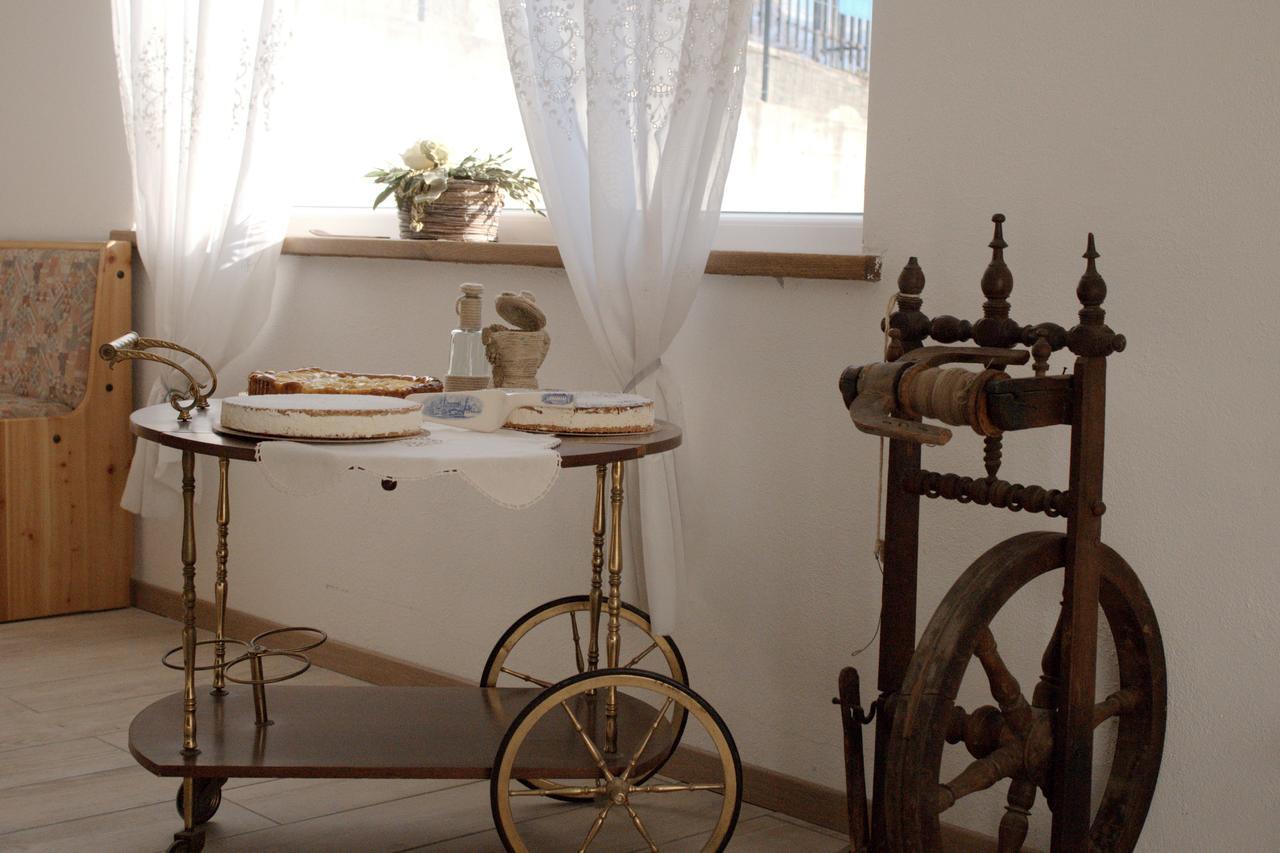Il Girasole Hotel Сен Венсан Екстериор снимка